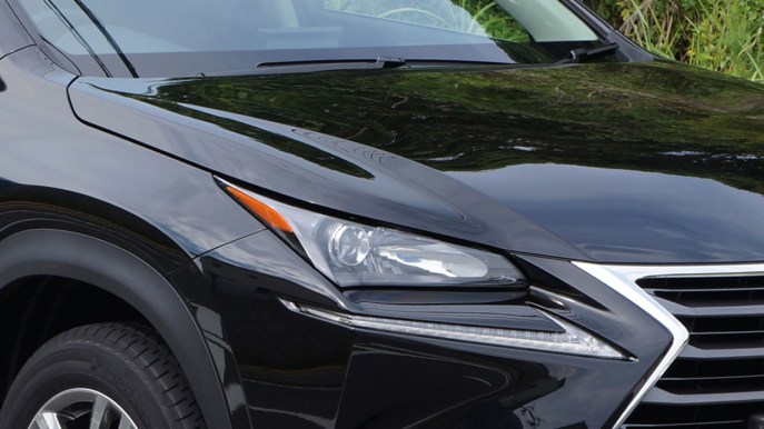 Lexus NX Hybrid: il suv di lusso dai bassi consumi