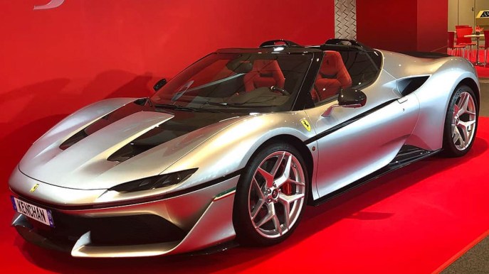 Ferrari J50 dopo due anni di attesa prossima la consegna dei soli 10 esemplari prodotti