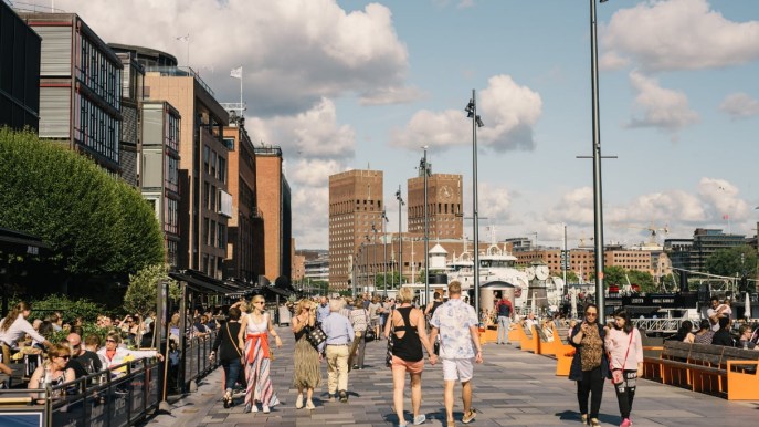 Oslo è la città pedonale che vuole vietare le auto