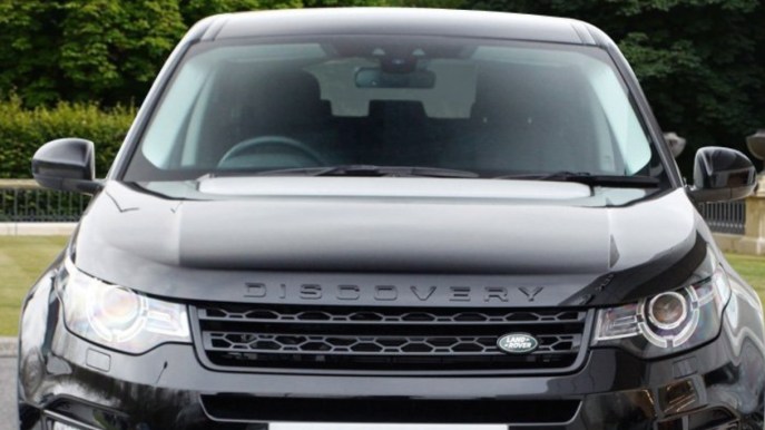Land Rover Discovery, la nuova generazione del suv che compie 30 anni
