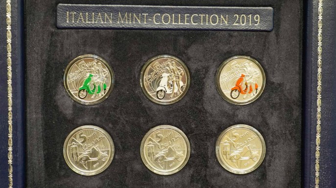 La Vespa ‘diventa’ una preziosa moneta da collezione