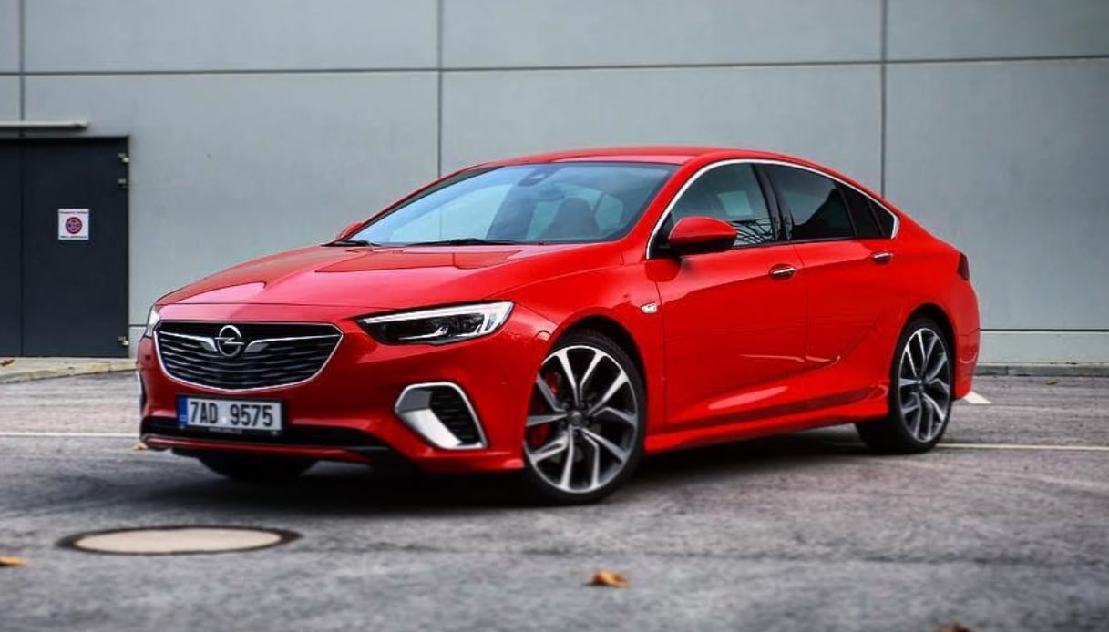 Nuova Opel Insignia GSi