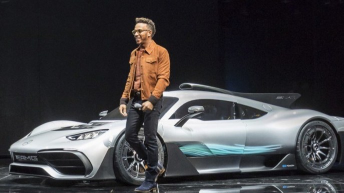 Hamilton sta lavorando ad una Mercedes AMG One ancora più potente