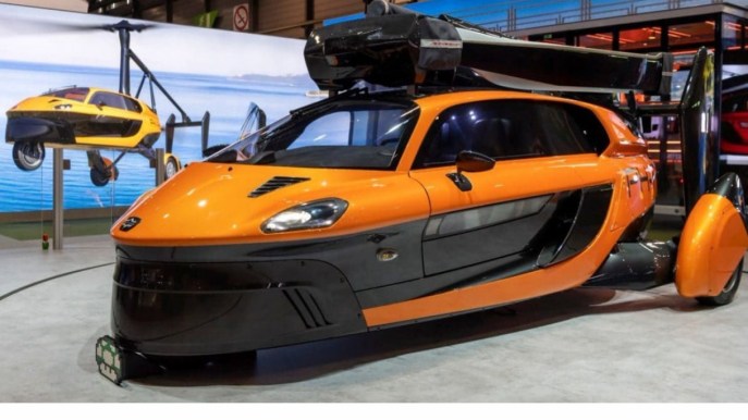 La prima auto volante del mondo atterra al Salone di Ginevra