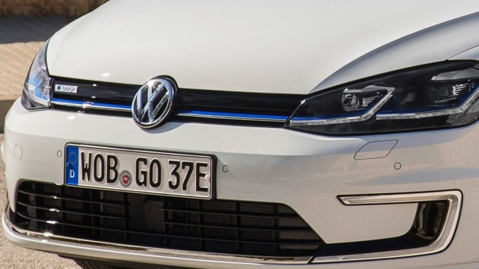 Volkswagen Golf 8, svelati alcuni dettagli in anteprima