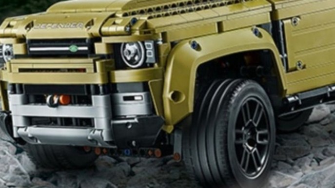 Lego svela come sarà il nuovo Land Rover Defender