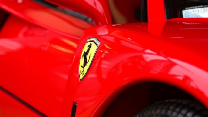 Ferrari, la nuova auto con quattro super motori