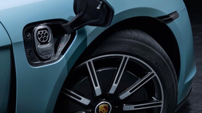 Porsche mette in campo un grandioso piano per la mobilità elettrica