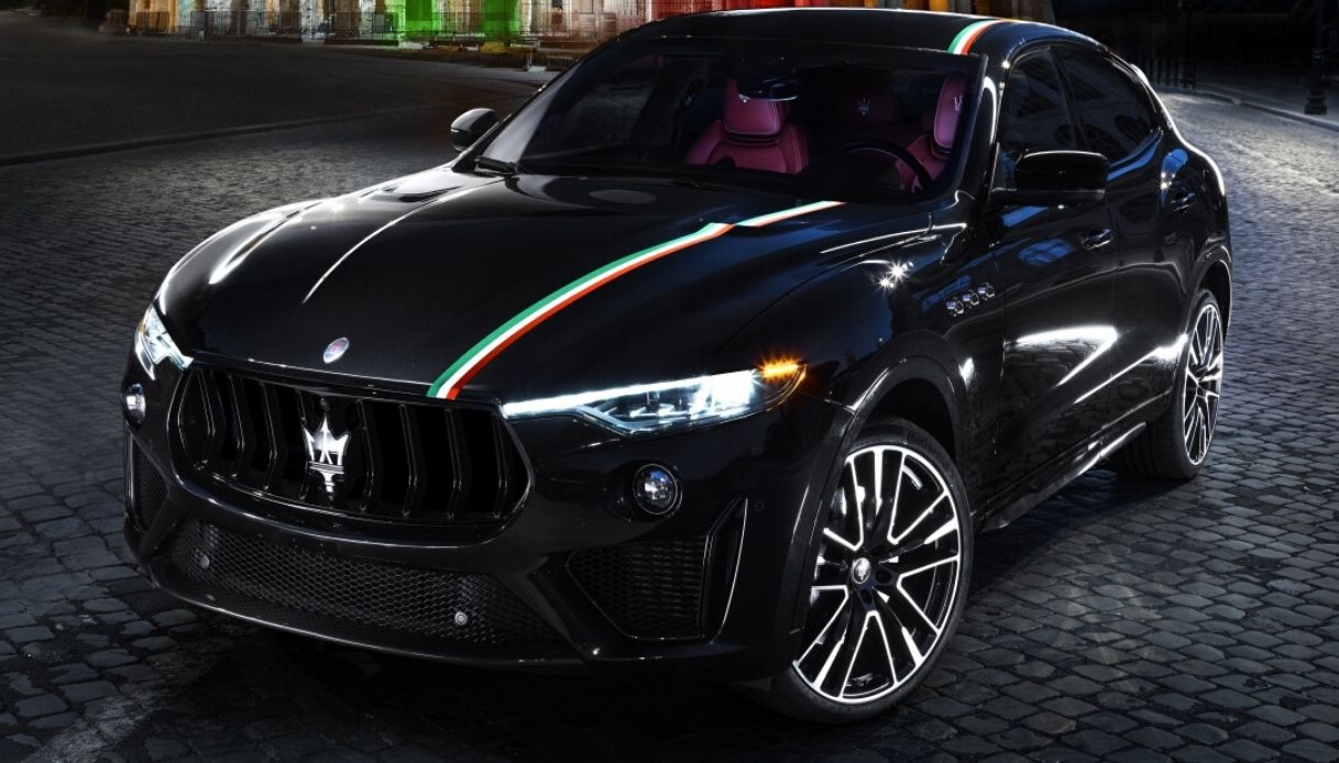 Maserati livrea tricolore