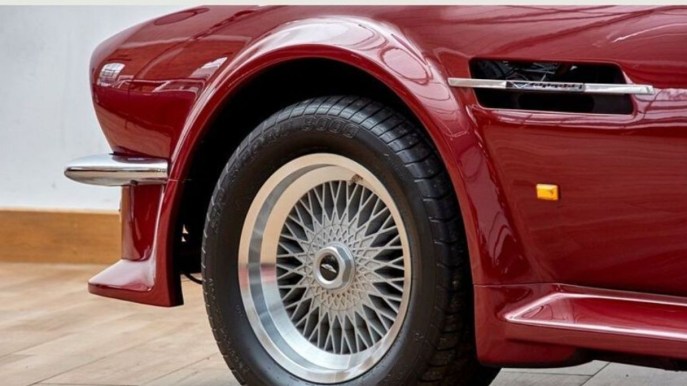 Aston Martin, in vendita il modello vintage di David Beckham