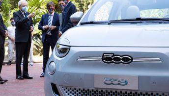 Fiat 500 elettrica, presentazione ufficiale alle alte cariche dello Stato
