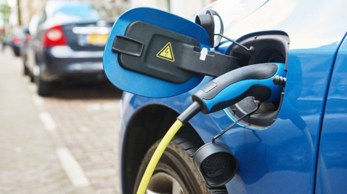 Auto a benzina trasformate in elettriche, è boom di richieste
