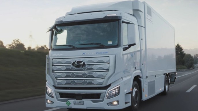 Debutta in Europa il camion ad idrogeno di Hyundai