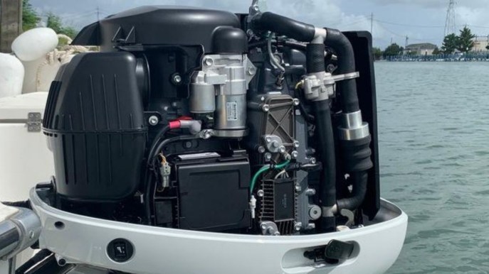 Il motore marino di Suzuki che ‘pulisce’ l’acqua del mare