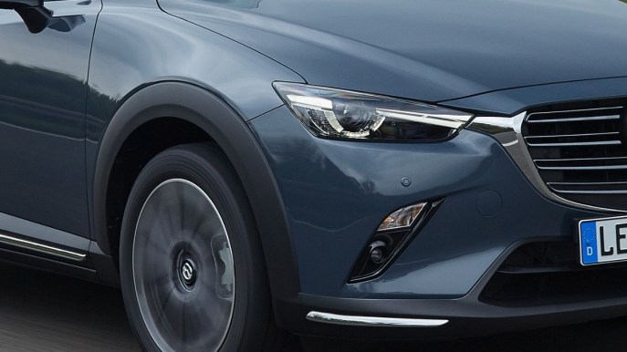 Stile rinnovato e nuove tecnologie per il city SUV di Mazda