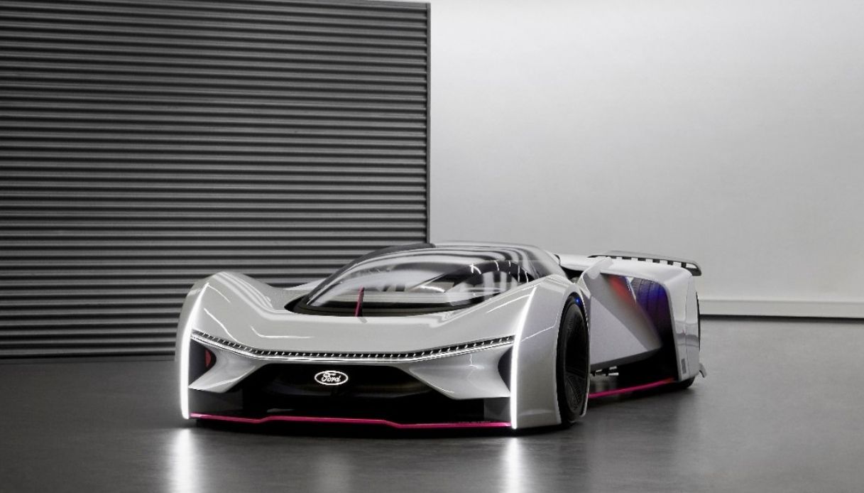 Il team Fordzilla P1 ha introdotto l'auto virtuale che proviene dai videogiochi