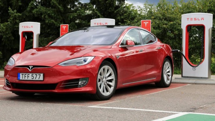 Nuovo record per le auto elettriche di Tesla