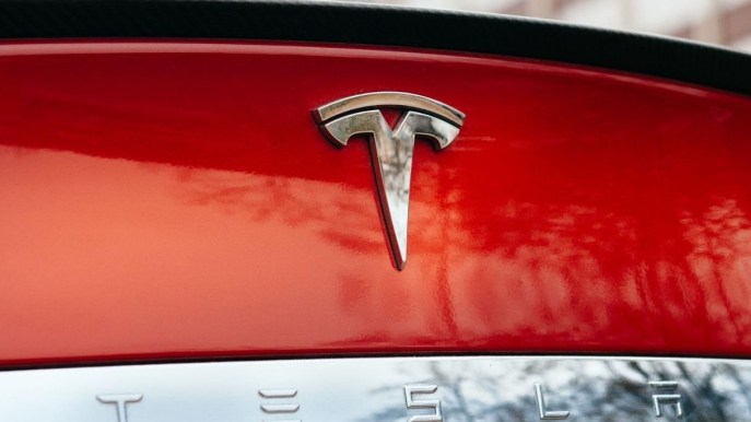 Un’auto piccola e economica, Tesla smentisce le voci