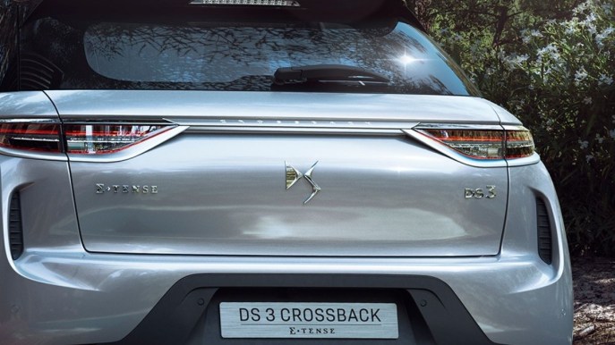 DS 3 Crossback E-Tense, auto elettrica per neopatentati