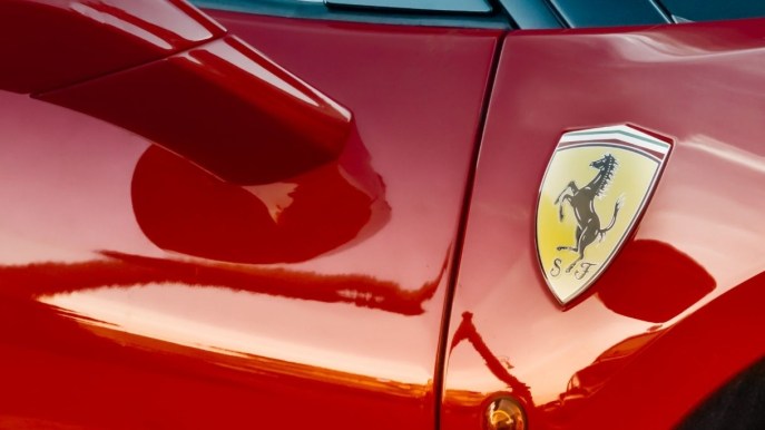 Il nuovo hyper-SUV Ferrari Purosangue è sempre più vicino