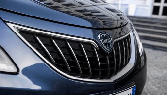 Debutta la nuova Lancia Y: prezzo e caratteristiche