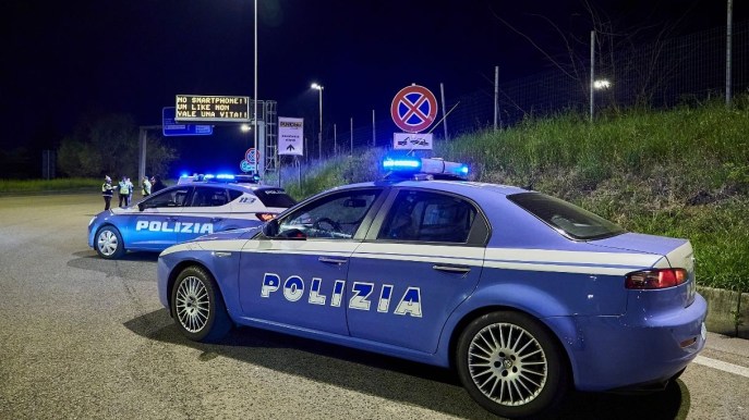Fugge in go-kart dalla Polizia in piena notte: multato per 18mila euro