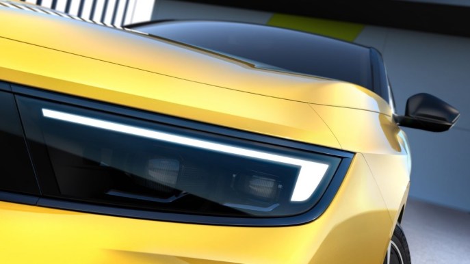 Nuova Opel Astra: le prime immagini ufficiali
