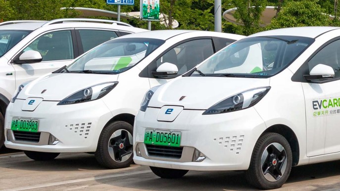 Auto elettriche, i prezzi sono un limite: si teme l’avanzata cinese
