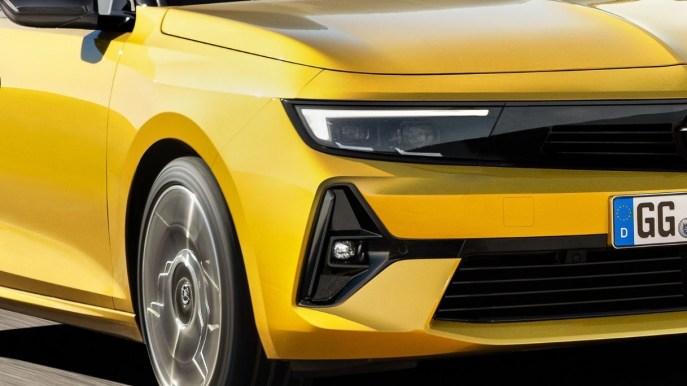 Nuova Opel Astra ordinabile da ottobre: i prezzi