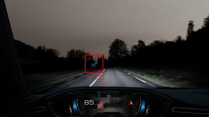 Night Vision: come funziona il sistema Peugeot per la guida notturna