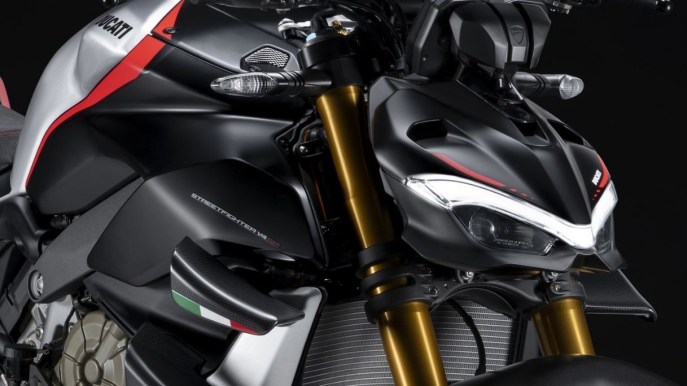 La famiglia Ducati Streetfighter si amplia con due nuovi modelli