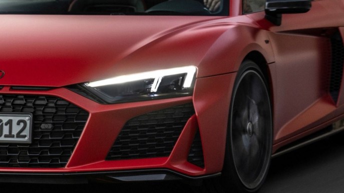 Audi R8 V10 performance RWD: sportività pura