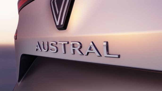 Nuova Renault Austral: rivoluzione interna