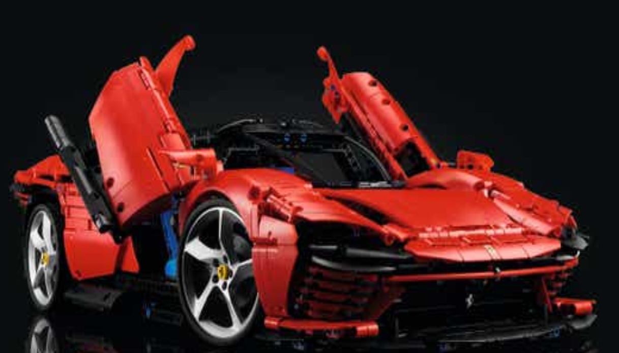 Lego Technic presenta Ferrari Daytona SP3