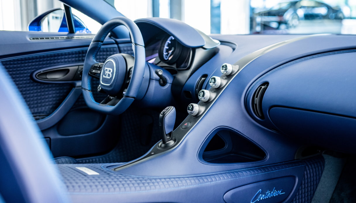 Gli interni della Bugatti Centodieci