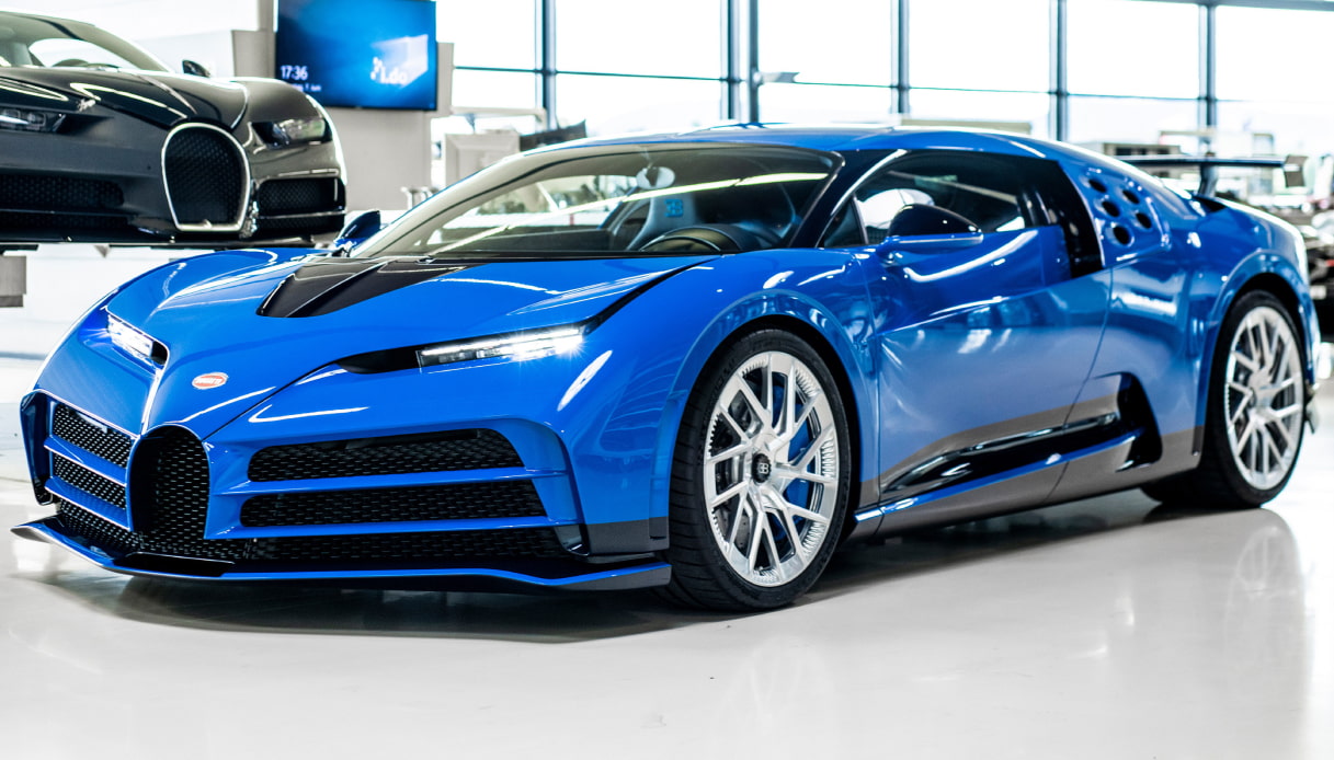 La nuova Bugatti Centodieci