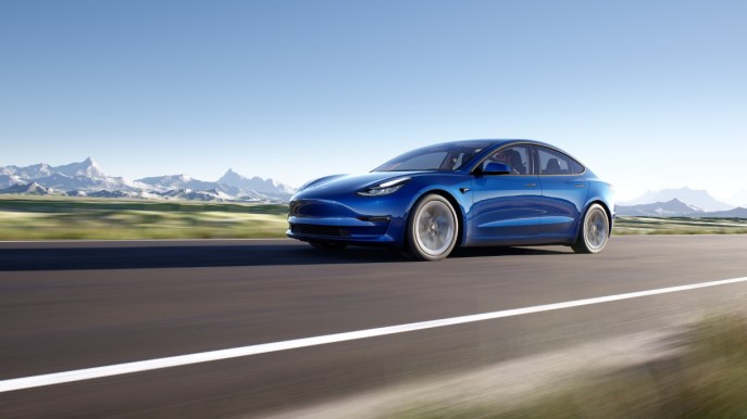 Tesla da record, questa è la berlina più venduta al mondo