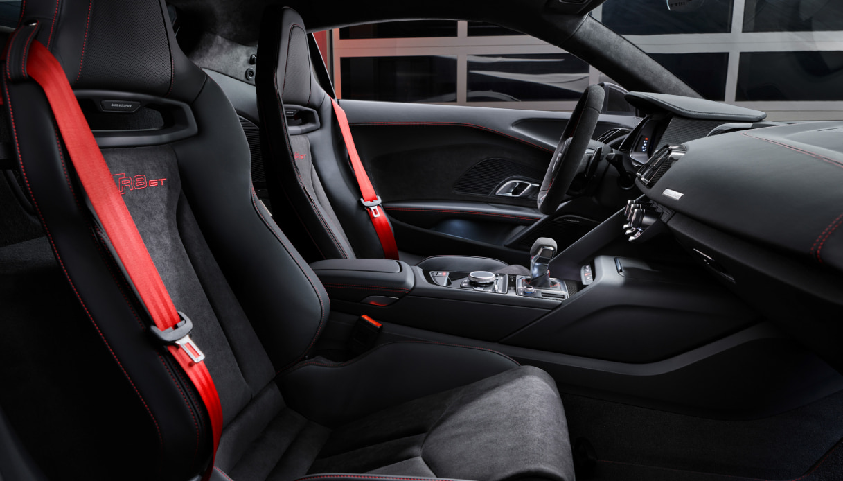 Gli interni della nuova Audi R8 GT