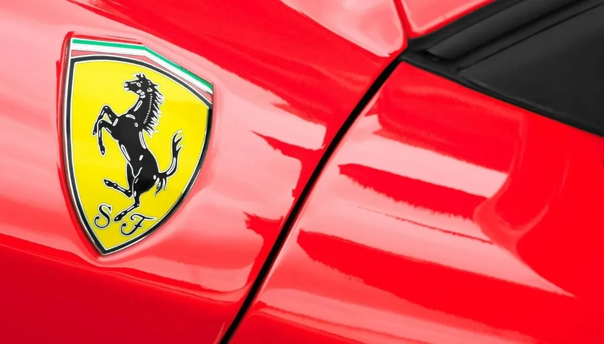 Auto elettriche senza suono: Ferrari bre …