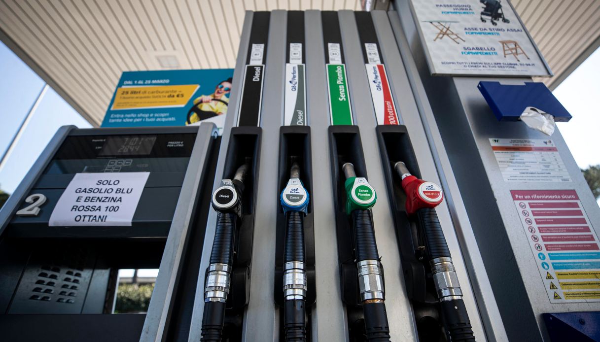 Postos de gasolina, compromisso de outdoor é ativado nos preços – Virgilio Motori